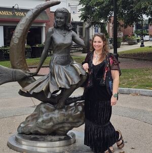 Meet your Posher, Ash